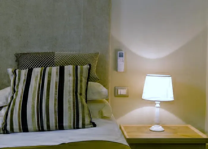 Valeri Otel Roma